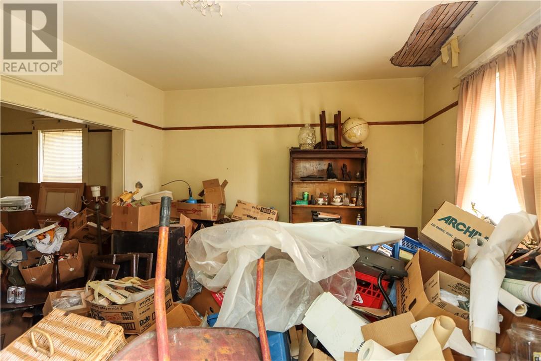 348-352 Howey Drive Property Photo 42