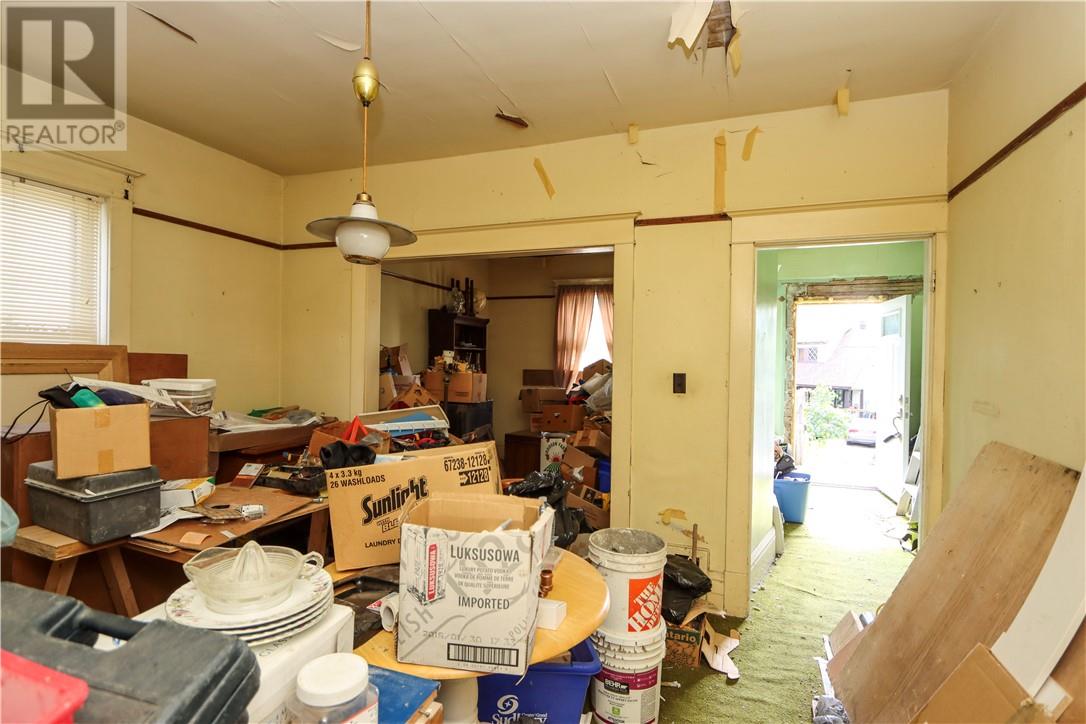 348-352 Howey Drive Property Photo 48