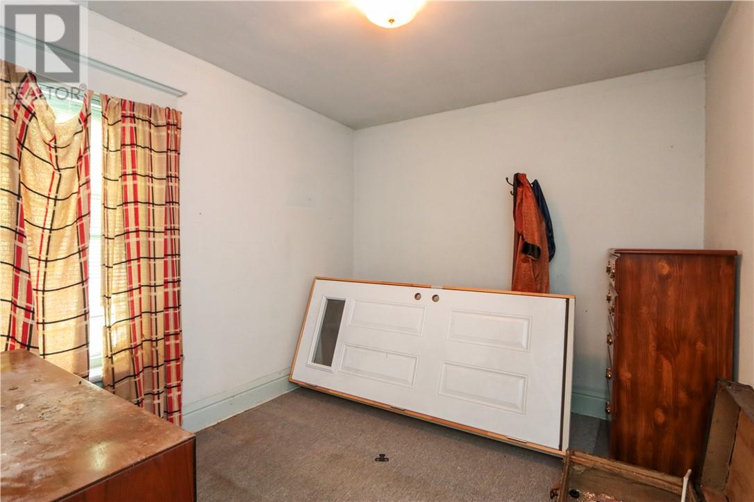 348-352 Howey Drive Property Photo 53