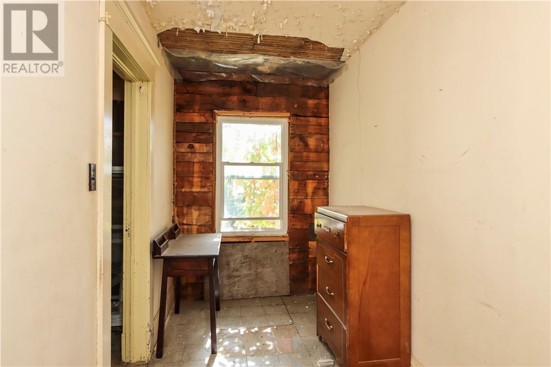 348-352 Howey Drive Property Photo 55