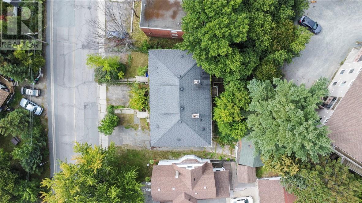 348-352 Howey Drive Property Photo 69