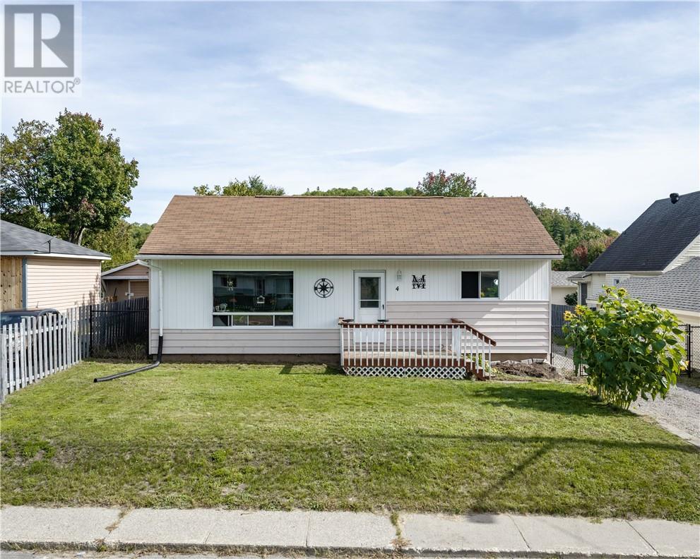 4 Campbell Street Property Photo 1
