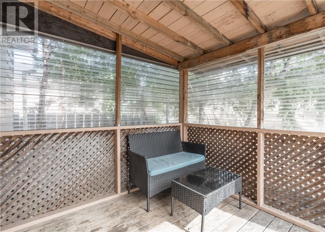 4 Campbell Street Property Photo 21