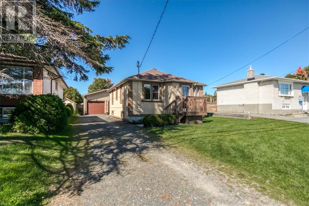 191 Levesque Street Property Photo 1