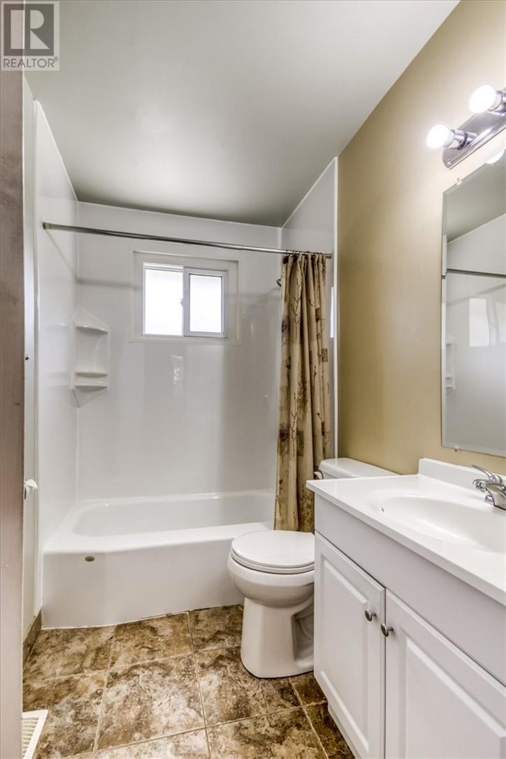 2015 Elderwood Drive Property Photo 25