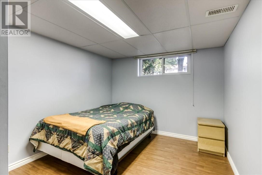 2015 Elderwood Drive Property Photo 31