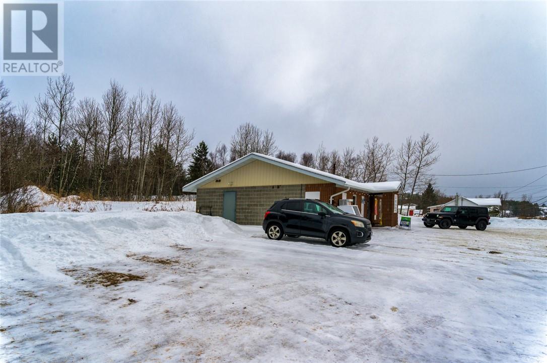 1014 Highway 17 Property Photo 13