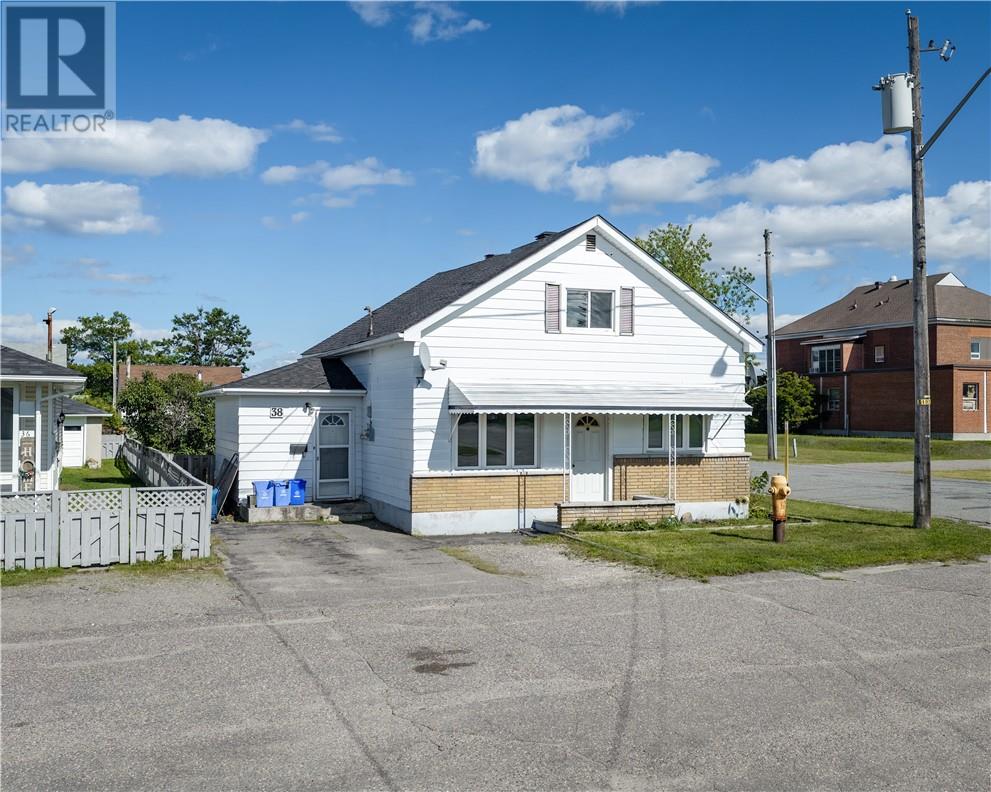 38 Kelly Street Property Photo 1