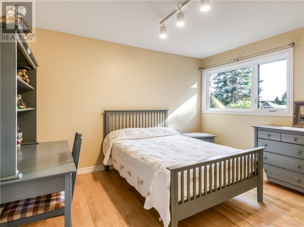 335 Maki Avenue Property Photo 31