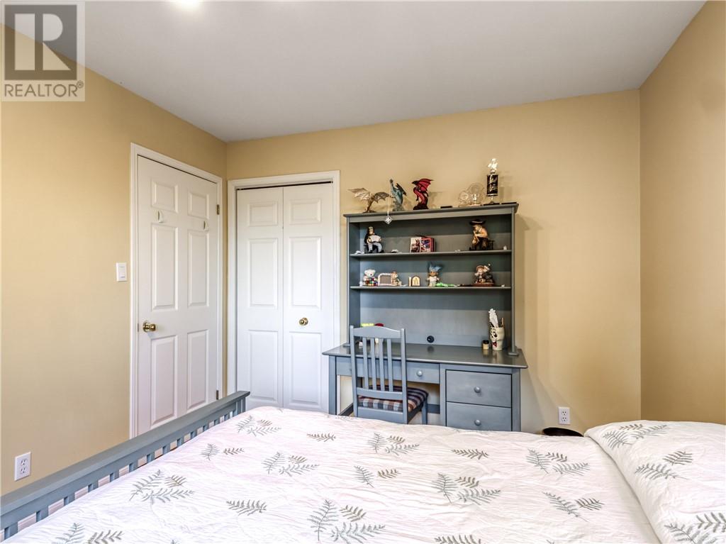 335 Maki Avenue Property Photo 32