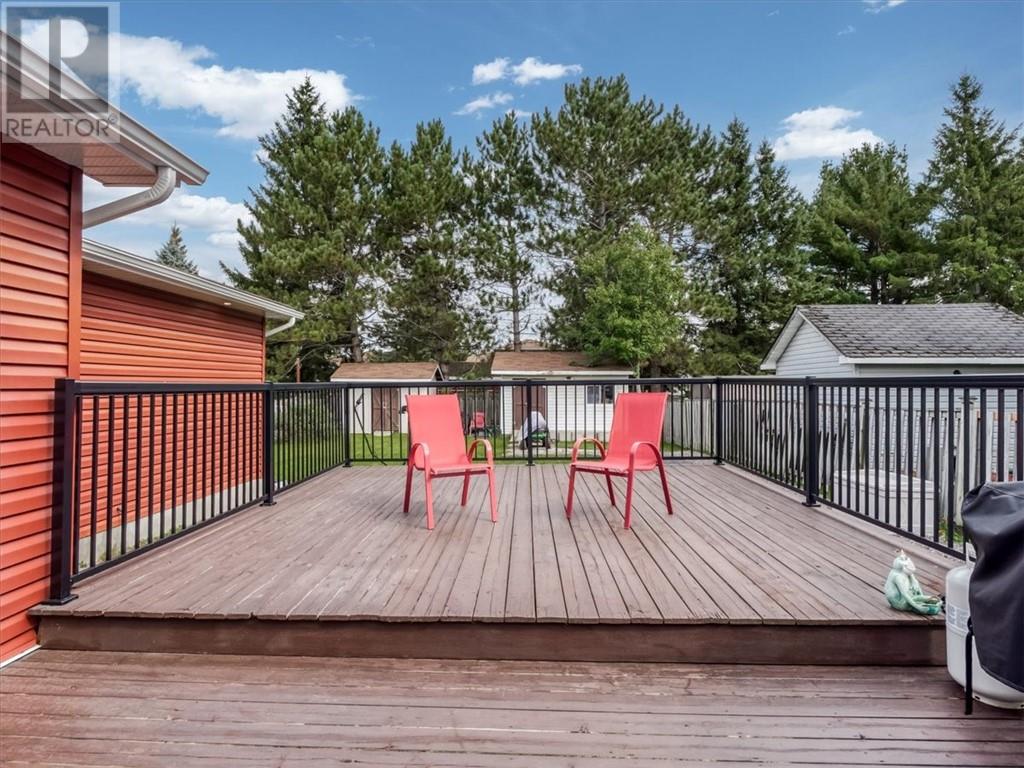 4474 Tate Boulevard Property Photo 4