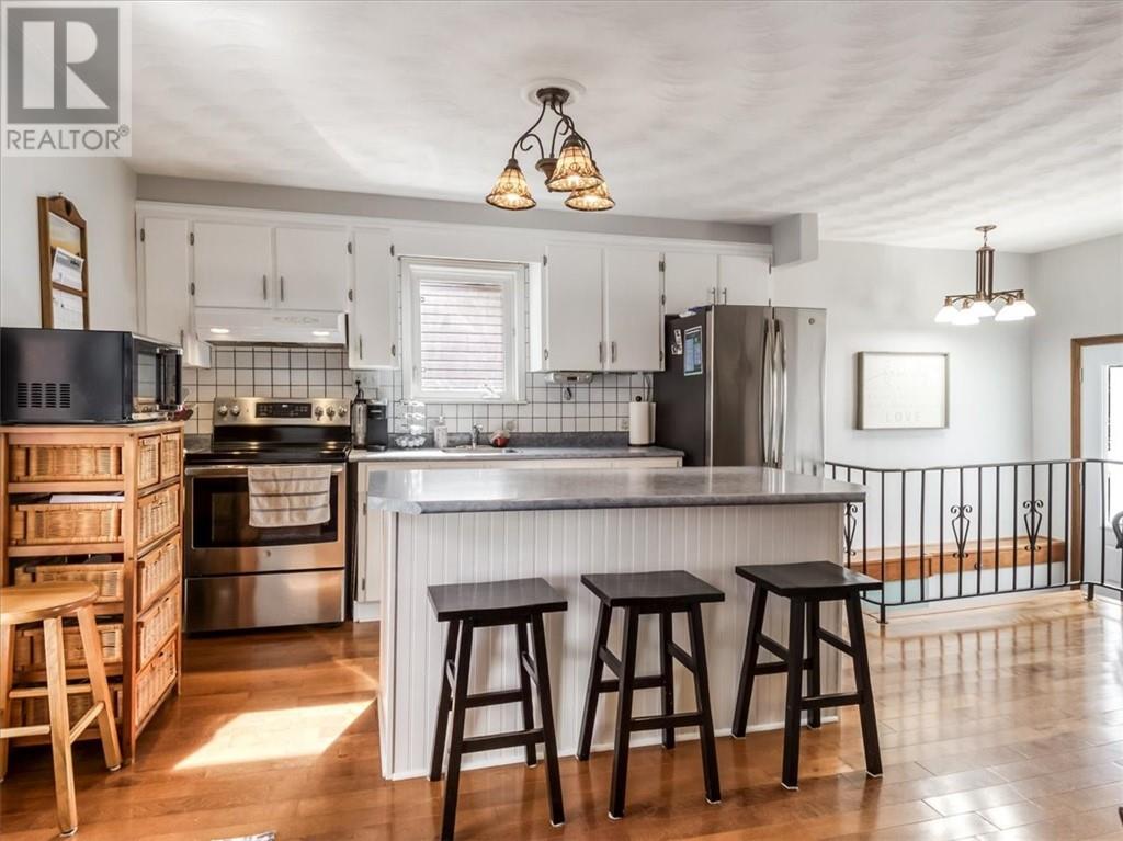 4474 Tate Boulevard Property Photo 12