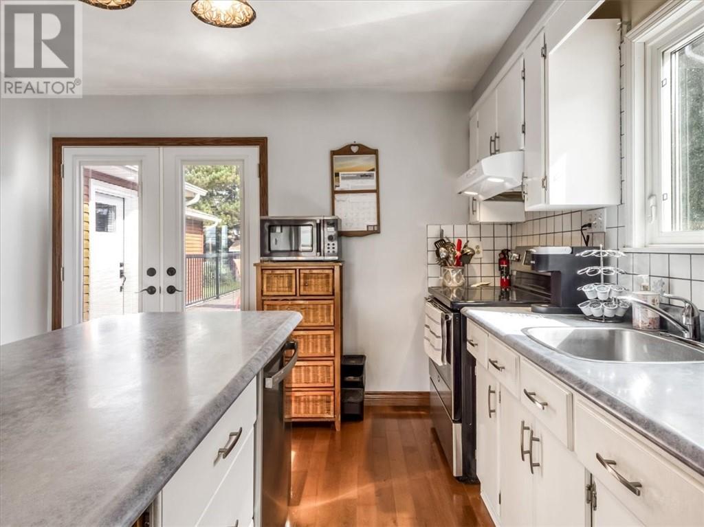 4474 Tate Boulevard Property Photo 13