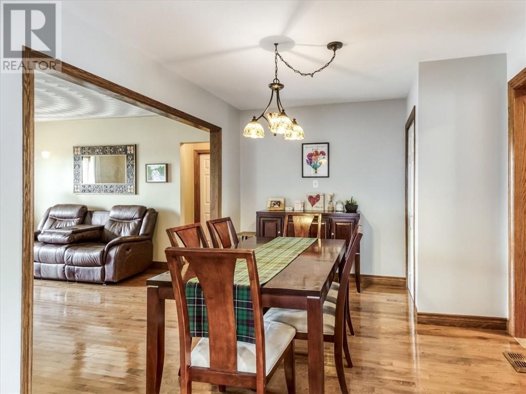 4474 Tate Boulevard Property Photo 15