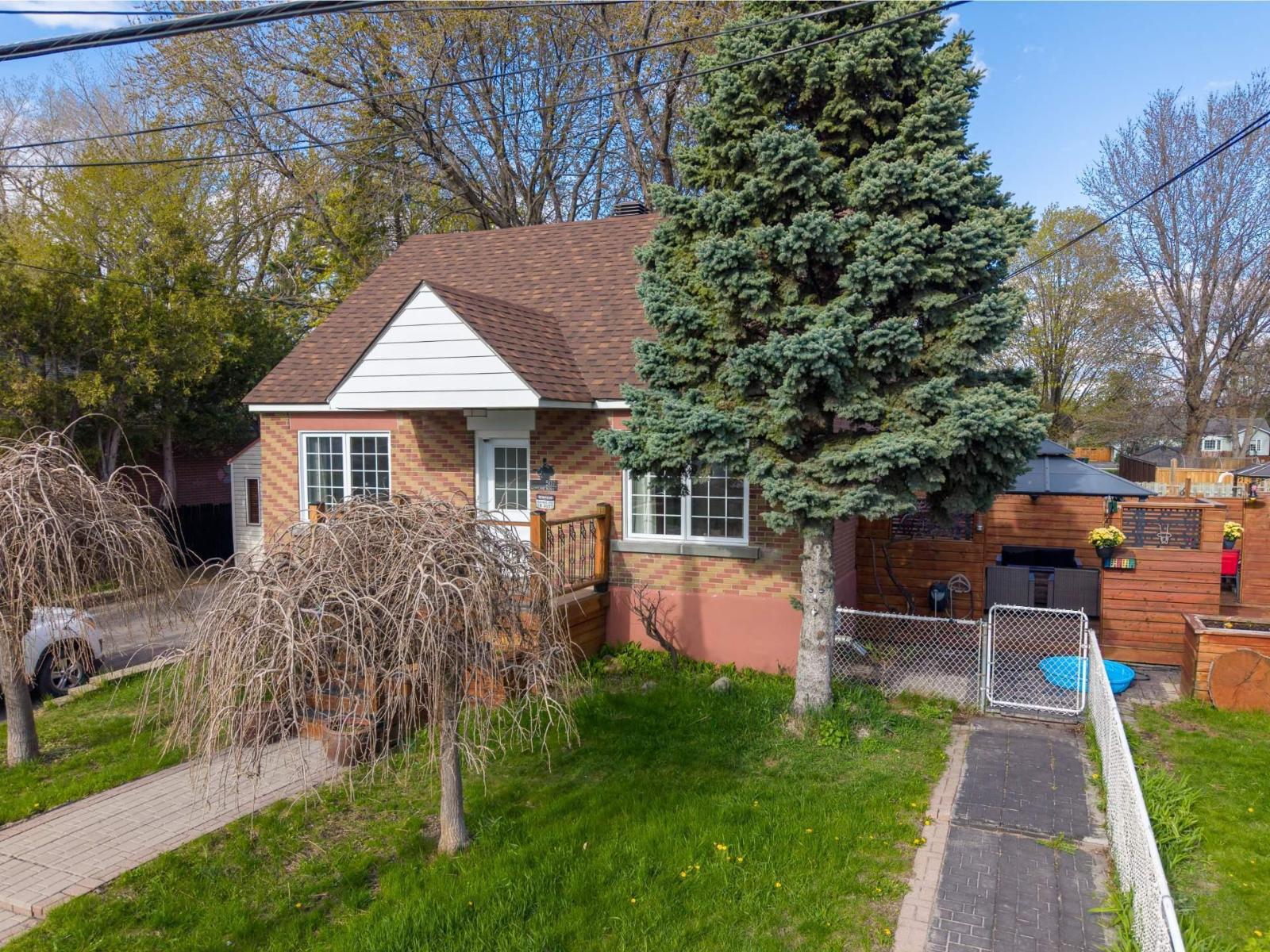 507 Boul. Neptune Property Photo 4