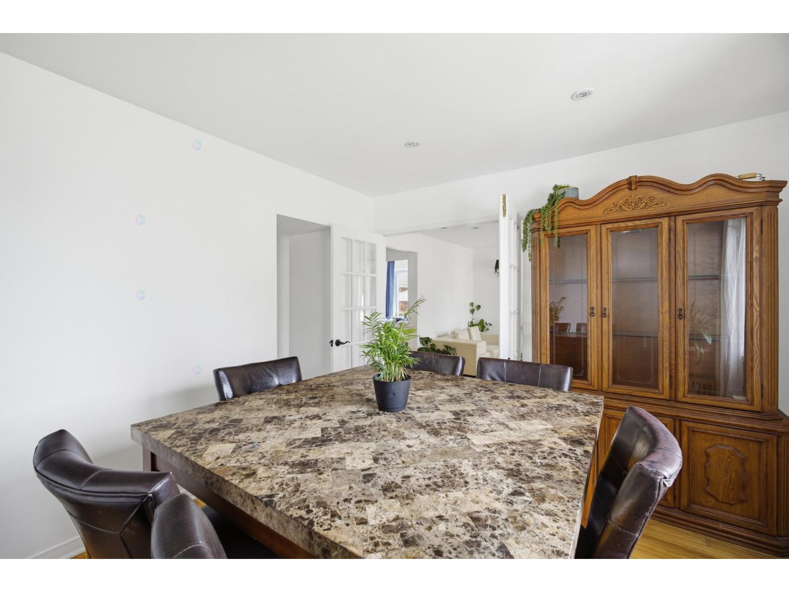 507 Boul. Neptune Property Photo 12