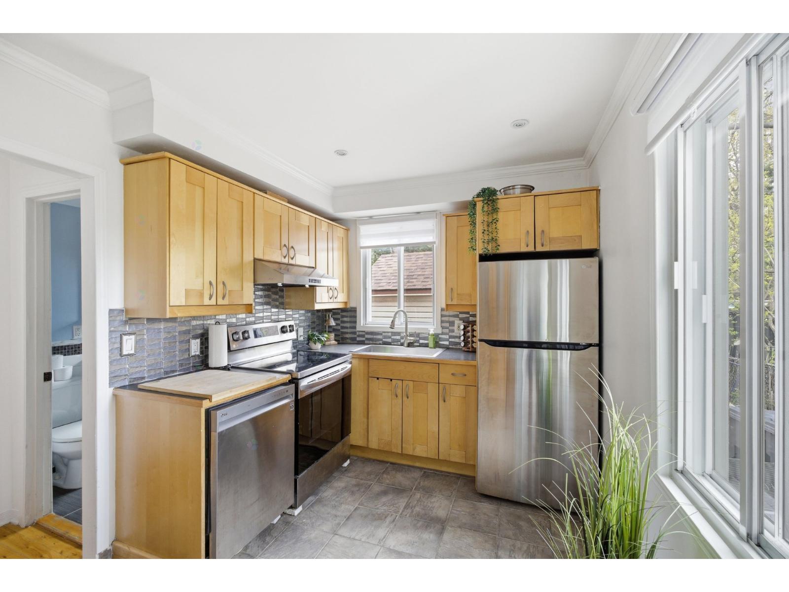 507 Boul. Neptune Property Photo 14