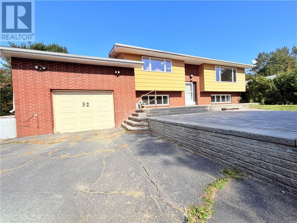 52 Young Property Photo 1
