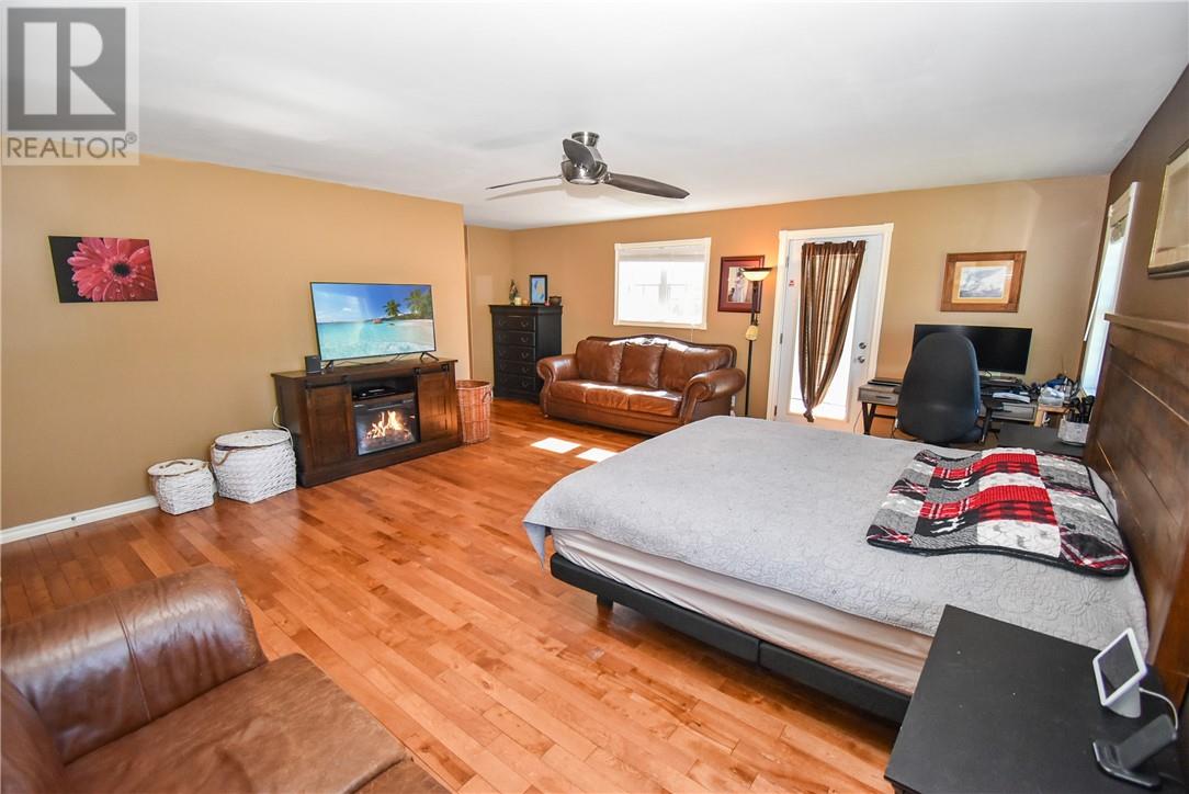 110 Armstrong Road Property Photo 31