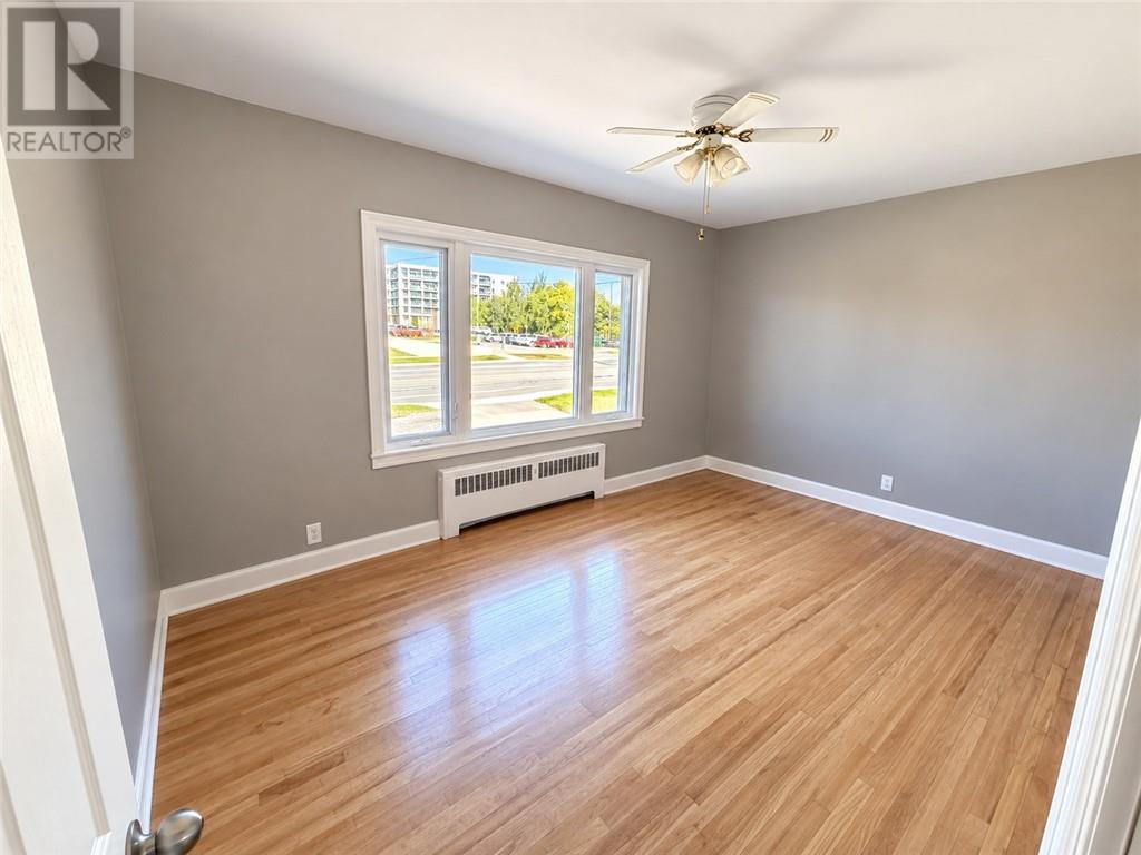 55 Walford Property Photo 6