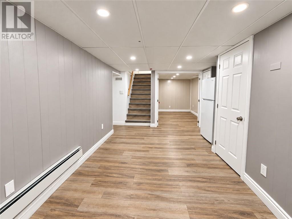 55 Walford Property Photo 15