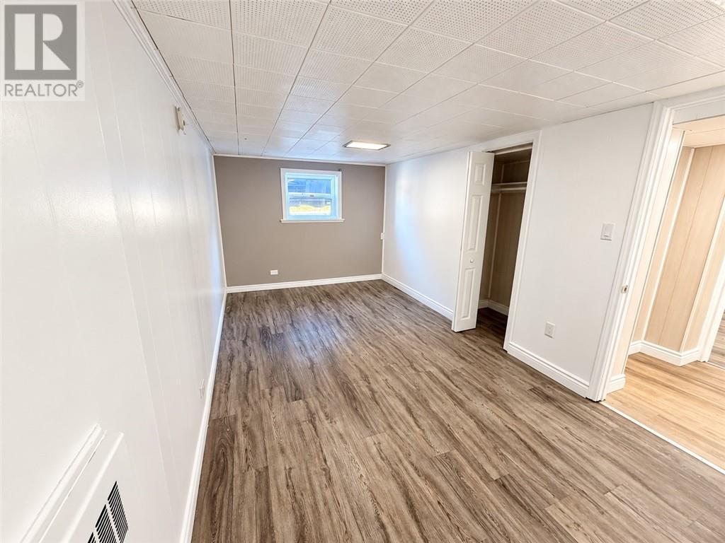 55 Walford Property Photo 19