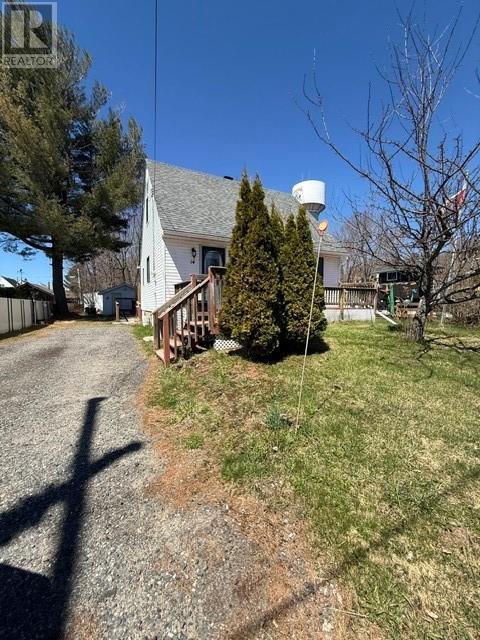 14 Cutler Avenue Property Photo 7