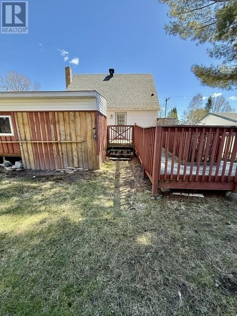 14 Cutler Avenue Property Photo 9