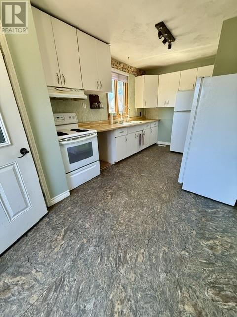 14 Cutler Avenue Property Photo 18