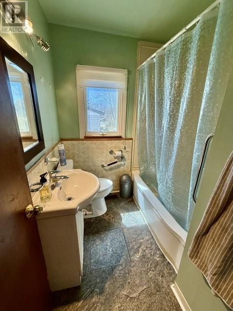 14 Cutler Avenue Property Photo 23