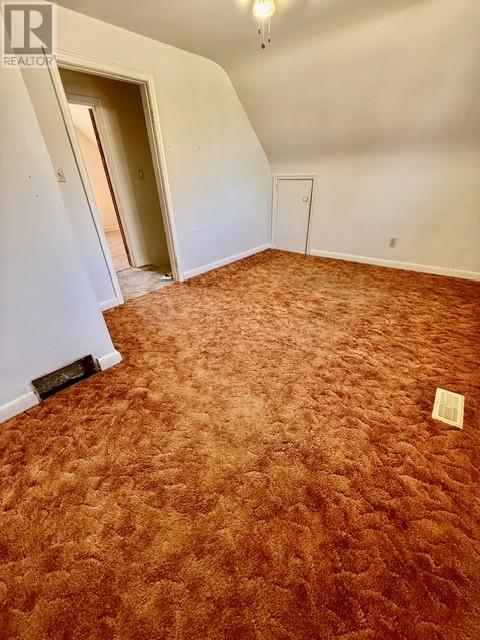 14 Cutler Avenue Property Photo 28