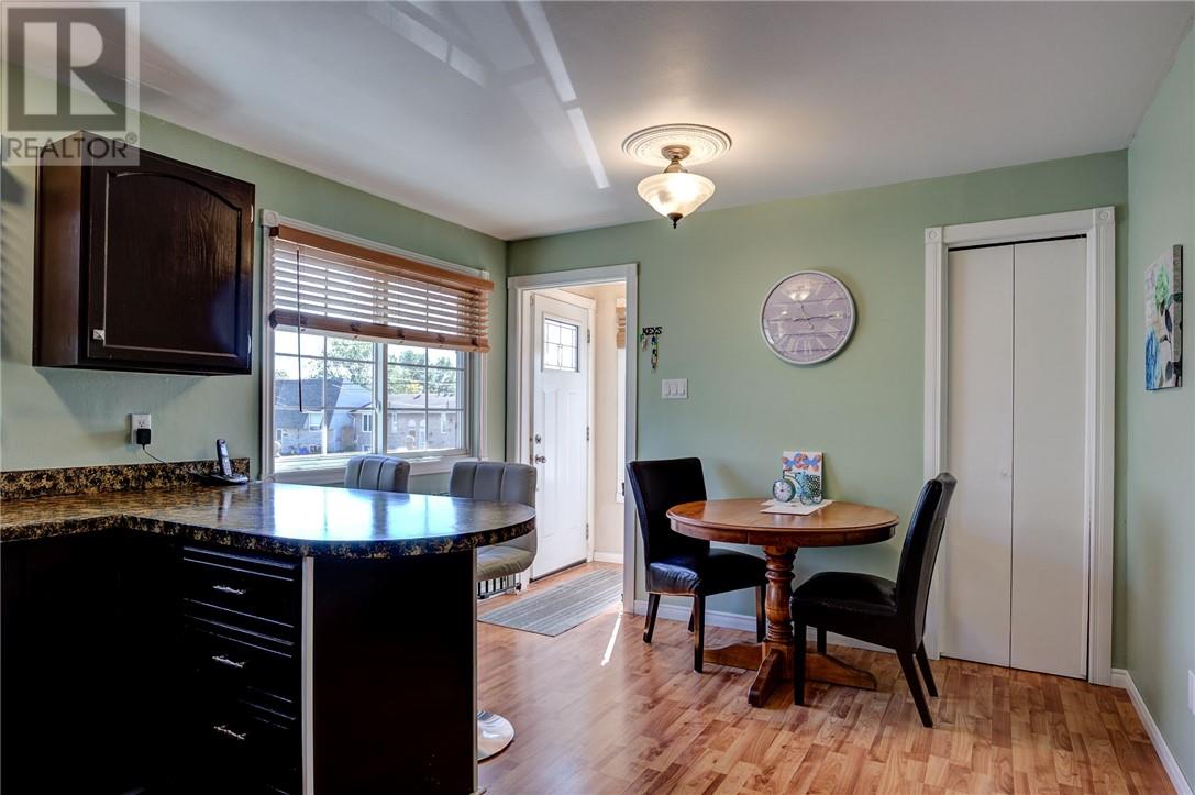 214 Bridge Street Property Photo 6