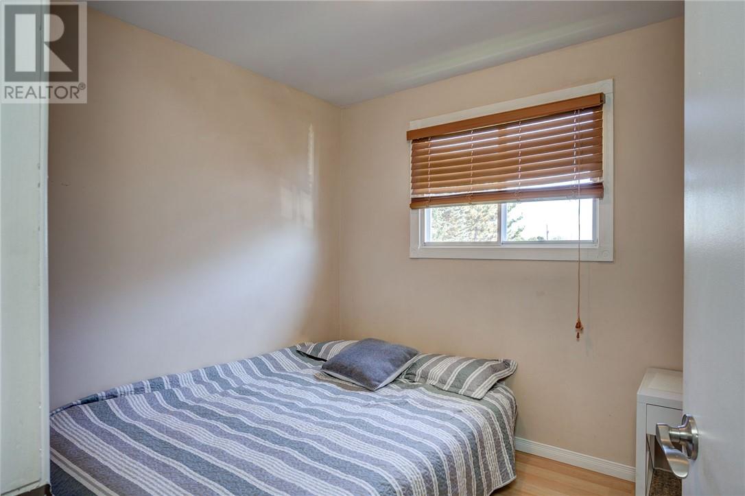 214 Bridge Street Property Photo 12