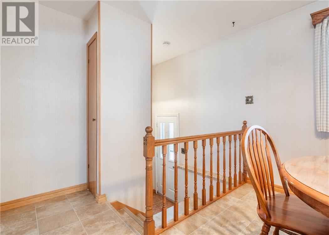 84 Neelon Avenue Property Photo 12