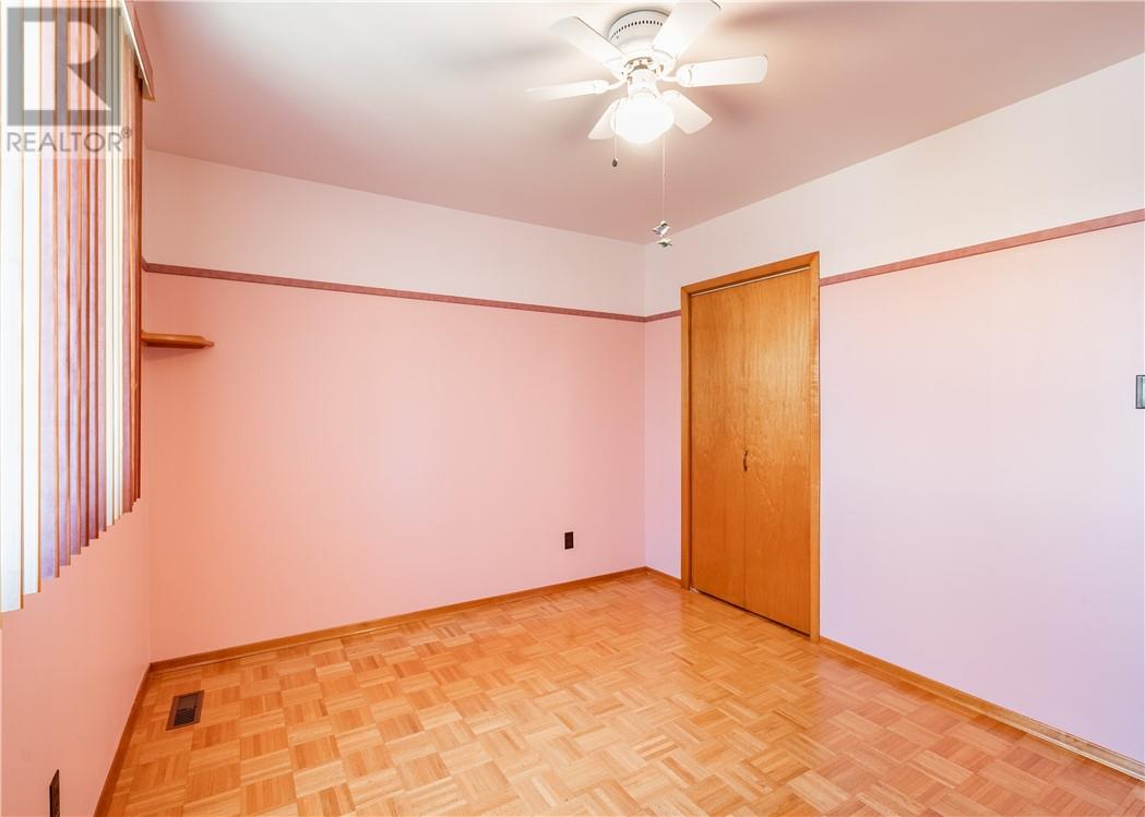 84 Neelon Avenue Property Photo 15