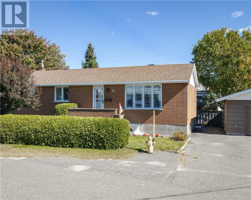 84 Neelon Avenue Property Photo 28