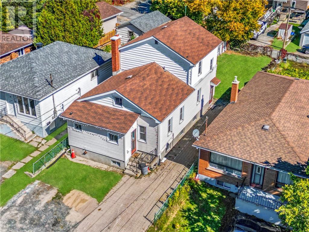 12 Gutcher Ave Property Photo 2