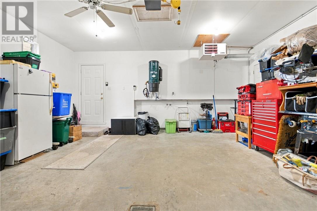 4338 Chateau Property Photo 24