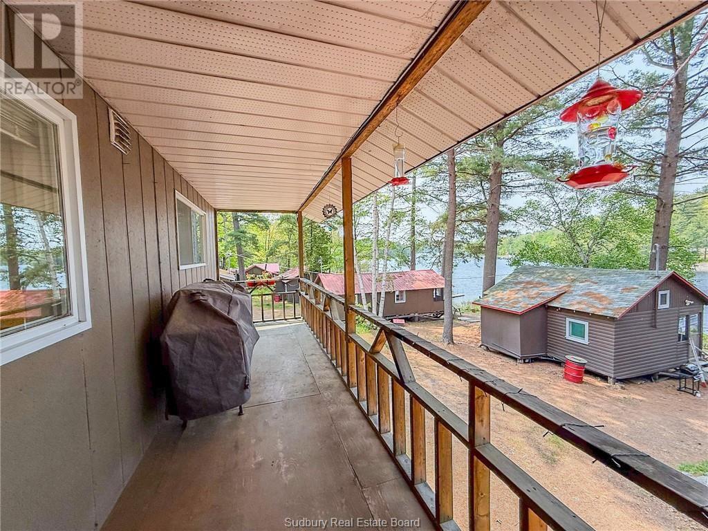 1086 Lake Street Property Photo 22