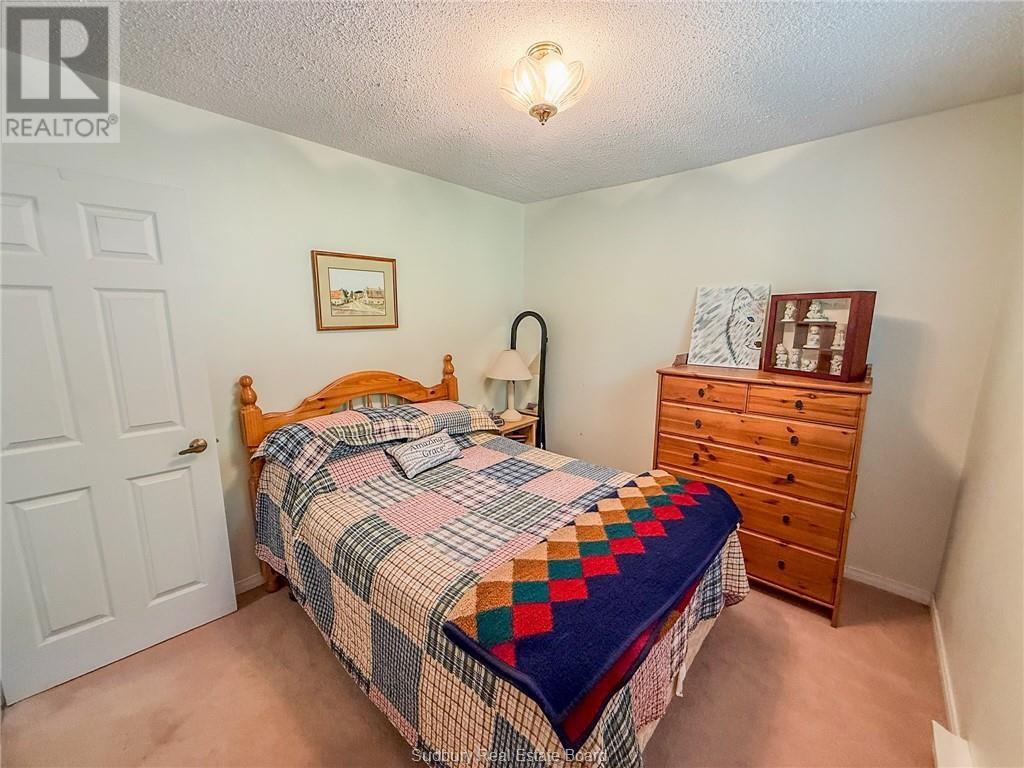 1086 Lake Street Property Photo 35