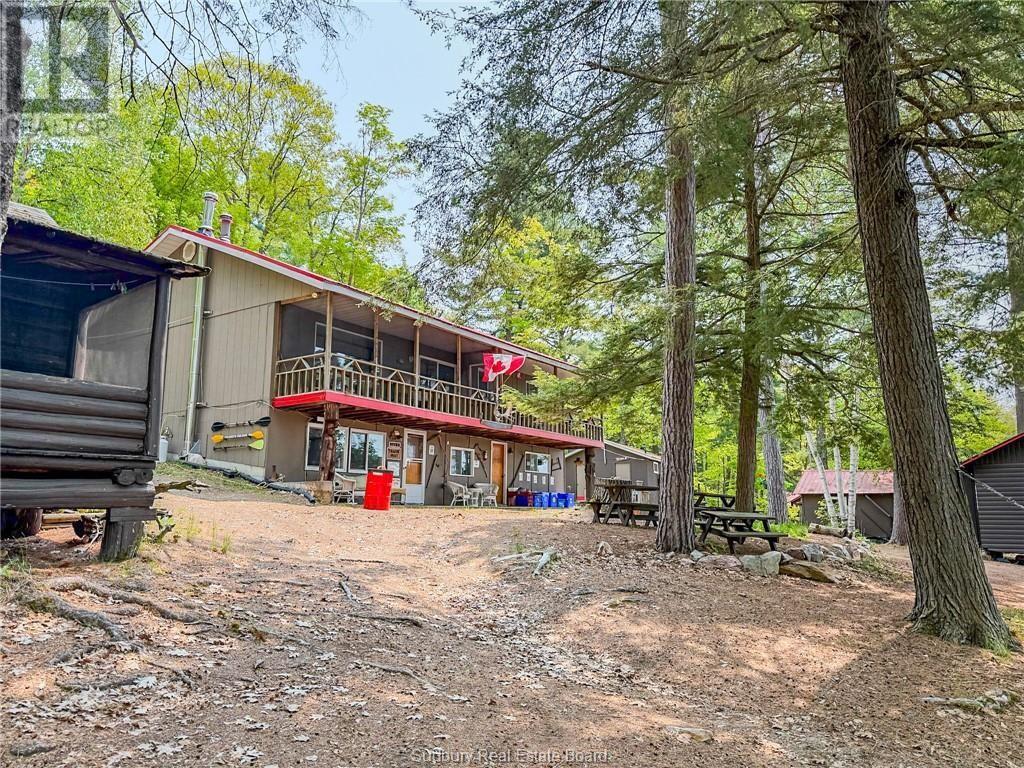 1086 Lake Street Property Photo 61