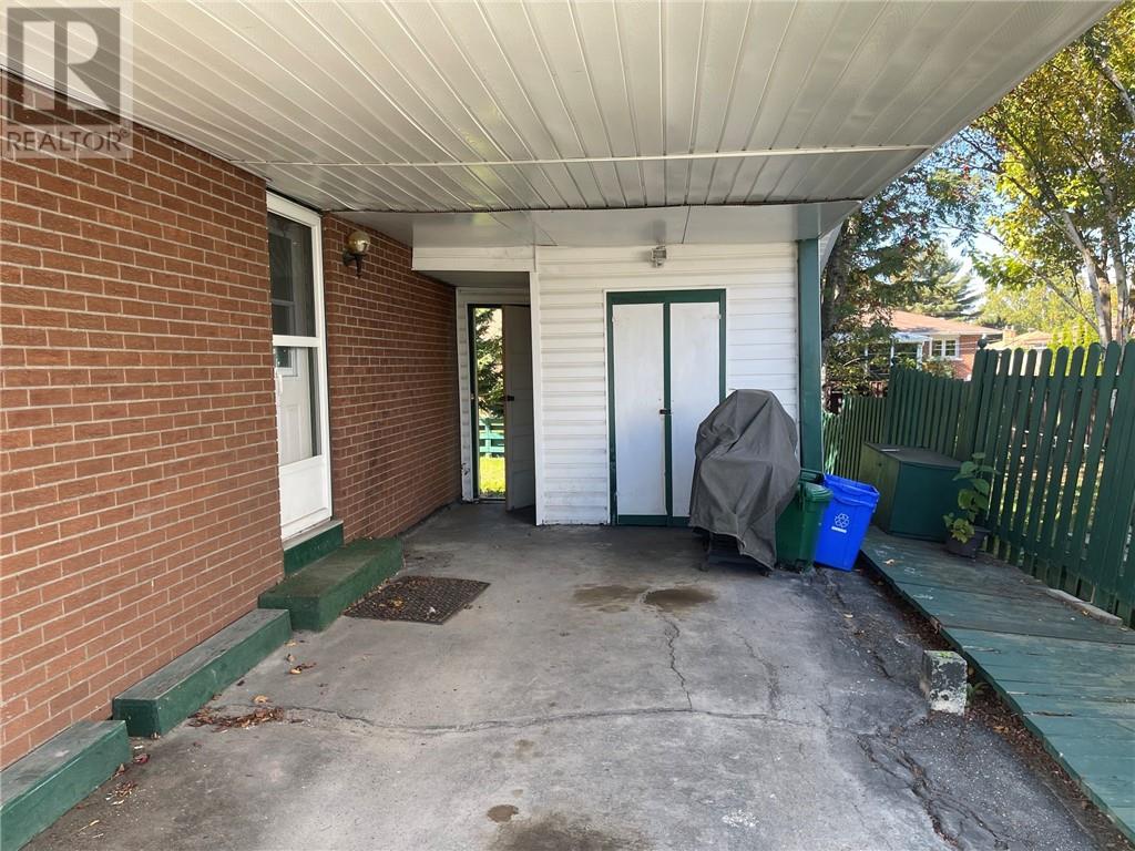29 Caroline Court Property Photo 6