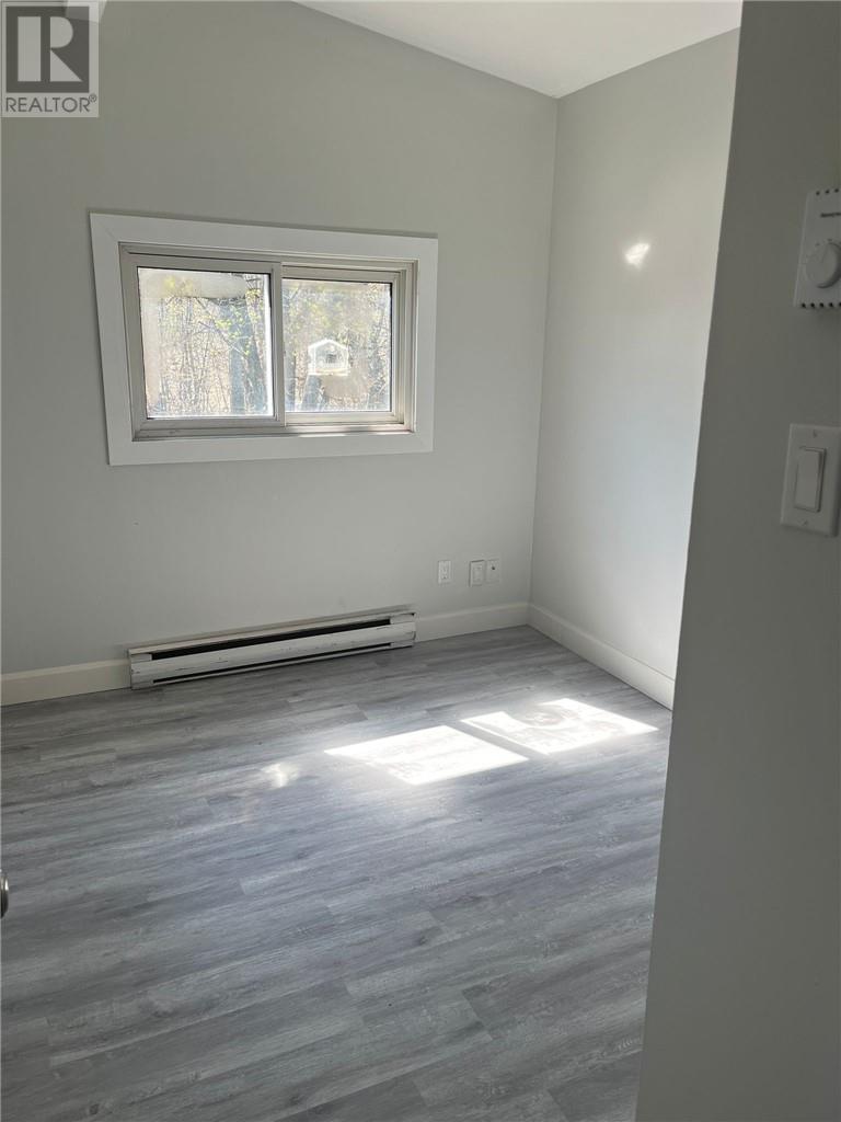755 Ontario Street Property Photo 7