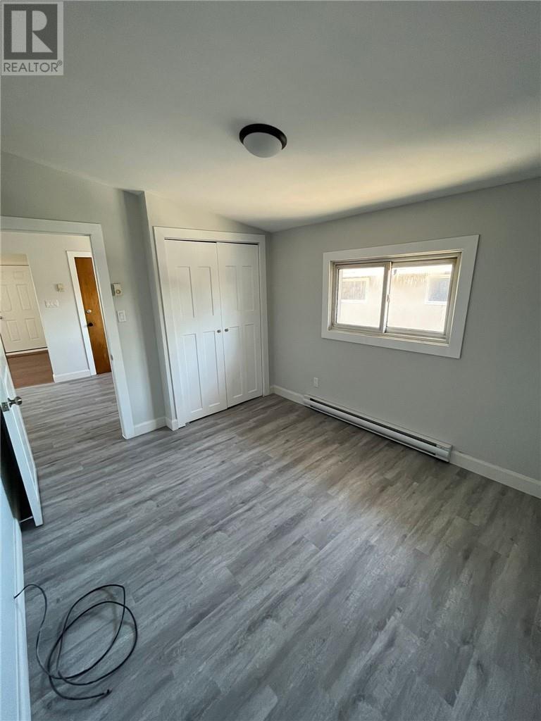 755 Ontario Street Property Photo 9