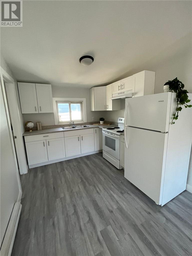 755 Ontario Street Property Photo 21