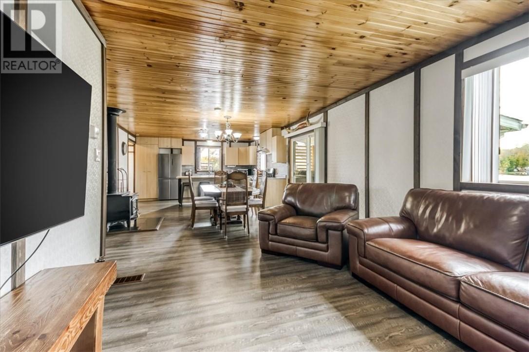 205 Bear Lake Road Unit# D Property Photo 17