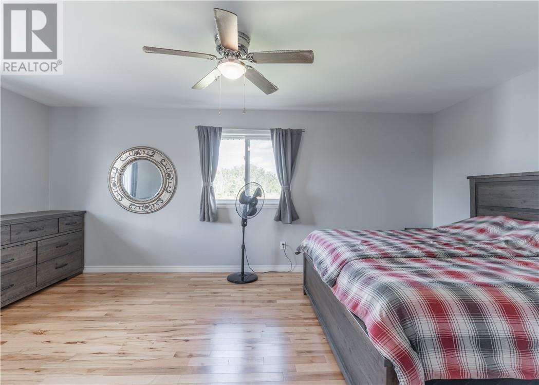 4803 Serenna Drive Property Photo 14