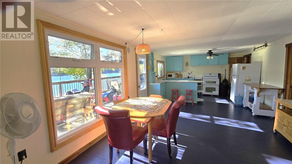 23 Four Mile Island Property Photo 9