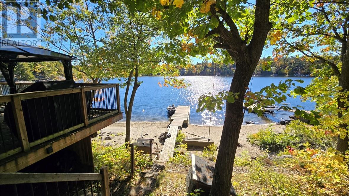 23 Four Mile Island Property Photo 19