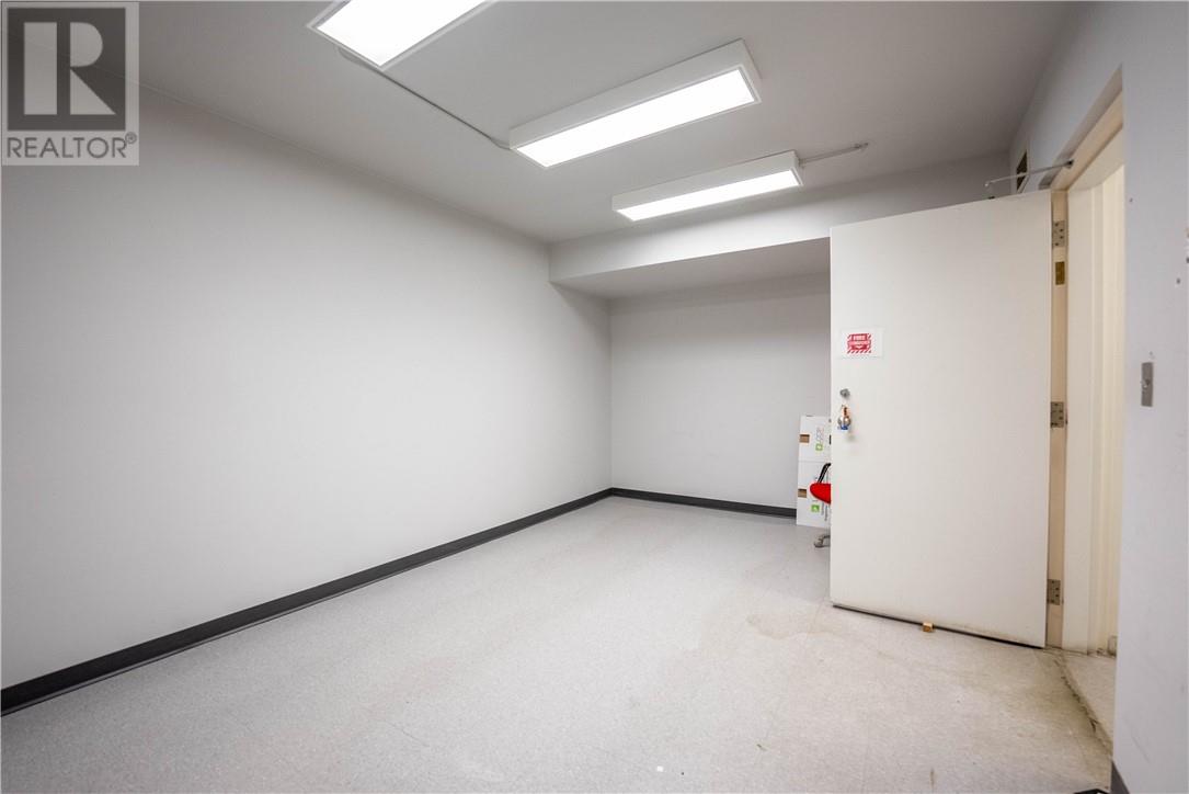 3454 Errington Avenue Unit# Tbd Property Photo 21